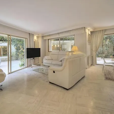 Rocher Saint Georges Spacieux 3p Jardin Piscine Cannes